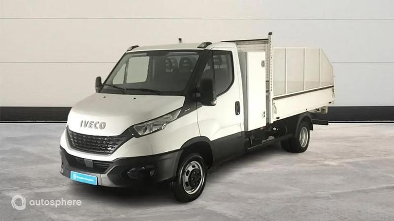 Blanc Utilisé 2020 Iveco Daily Van | 28 999 € (Prix juste) - Image 1/4
