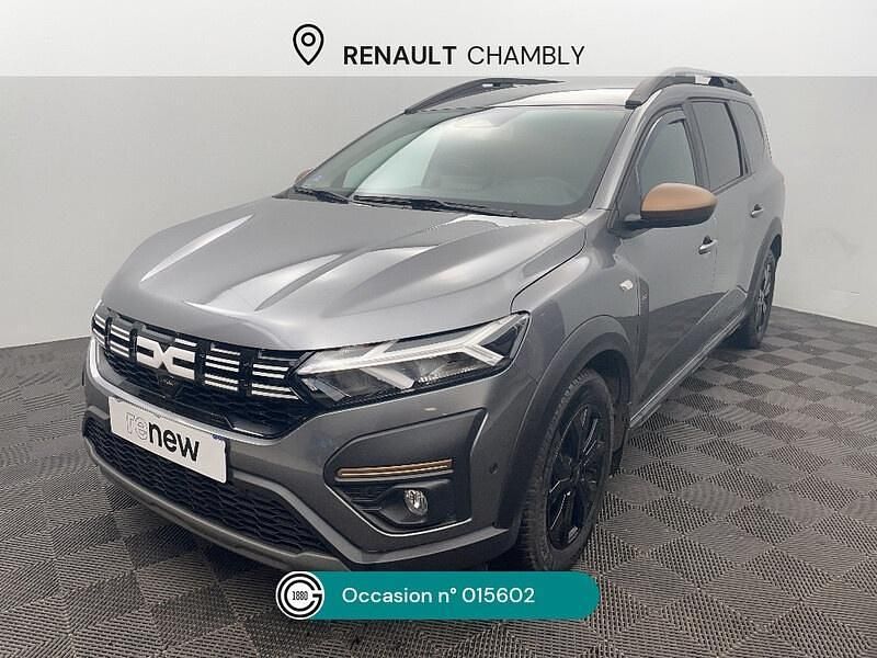 Gris Occasion 2024 Dacia Jogger Extreme Monospace | 21 490 € (Prix assez cher) - Image 1/4