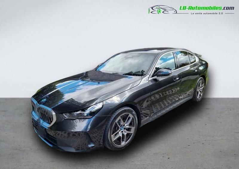 Utilisé 2024 BMW i5 Sport Line Berline | 59 900 € (Prix juste) - Image 1/4