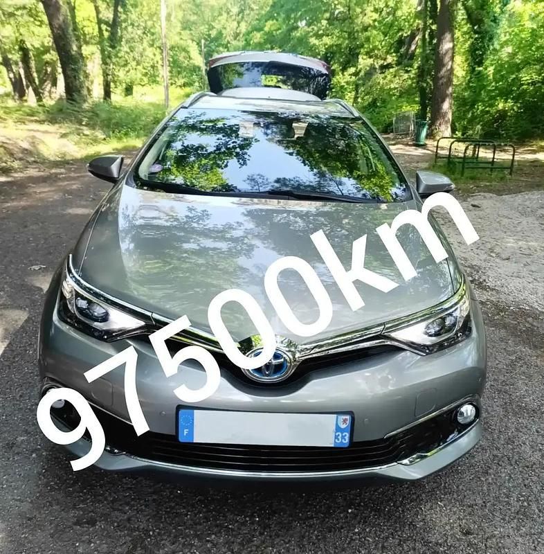 Utilisé 2015 Toyota Auris Touring Sports Executive Break | 15 500 € (Bon prix) - Image 1/4