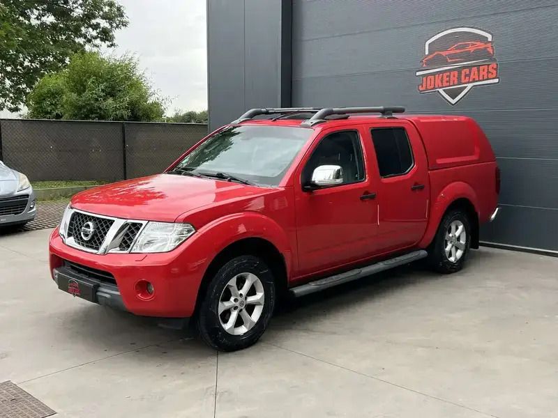 Rouge Utilisé 2015 Nissan Navara Pick-up | 14 490 € - Image 1/4
