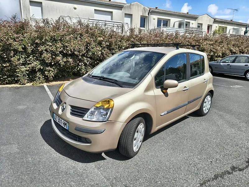 Occasion 2006 Renault Modus Monospace | 3 490 € (Prix assez cher) - Image 1/4