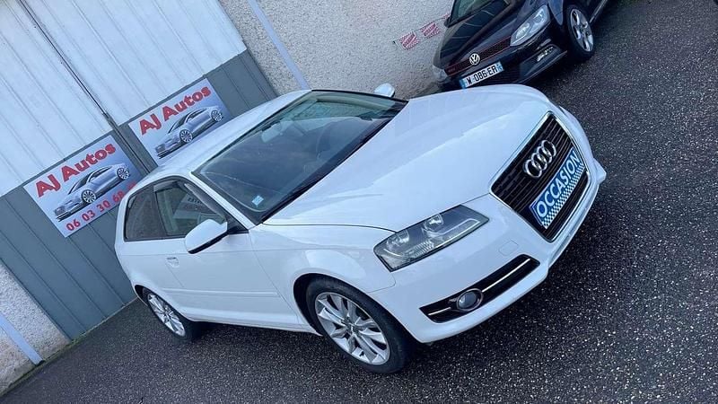 Occasion Audi A3 Attraction 105 ch (77 kW) 2011 Blanc Berline