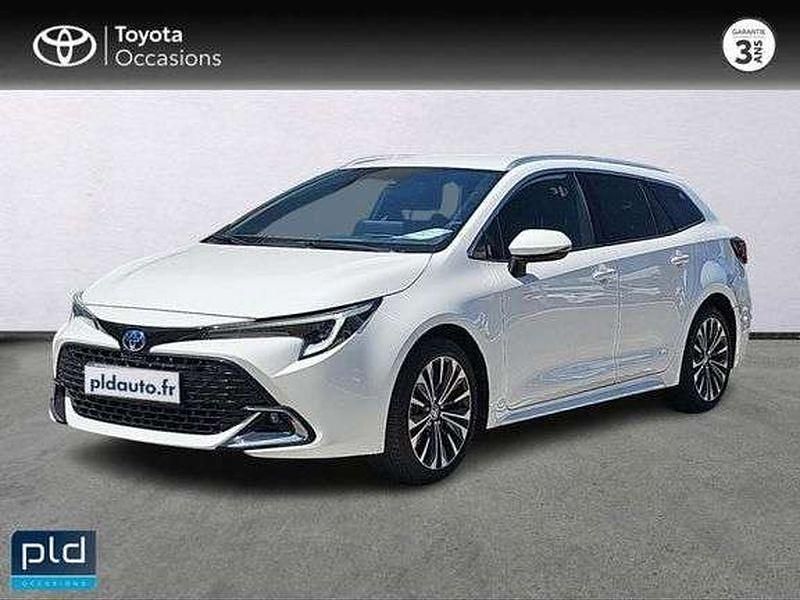 Utilisé 2024 Toyota Corolla Design | 27 490 € (Prix juste) - Image 1/1