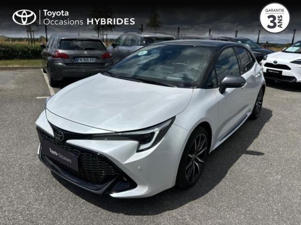 Blanc Utilisé 2024 Toyota Corolla Sport | 30 490 € (Prix juste) - Image 1/4