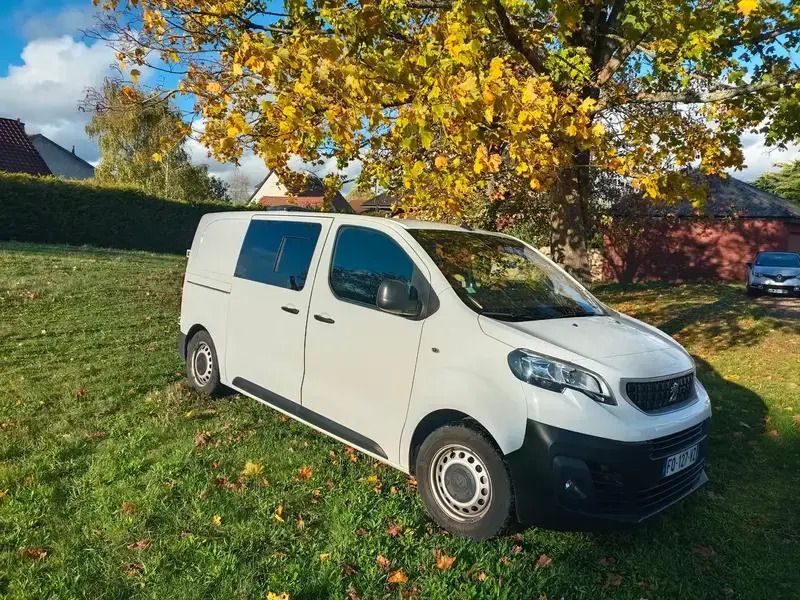 Blanc Utilisé 2020 Peugeot Expert Premium Van | 22 500 € (Prix cher) - Image 1/4
