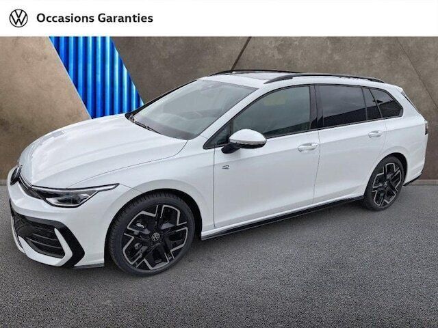 Utilisé 2024 VW Golf VIII R-line Break | 35 390 € (Prix assez cher) - Image 1/4