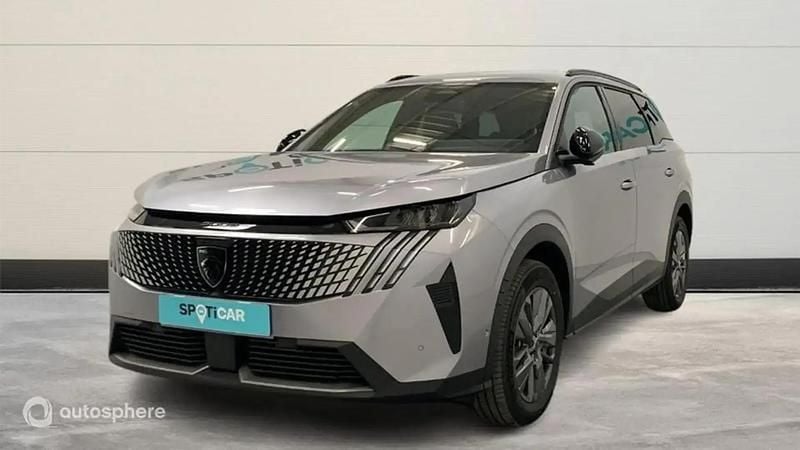 Gris Nouvelle 2025 Peugeot 5008 Allure Monospace | 36 499 € (Prix juste) - Image 1/4