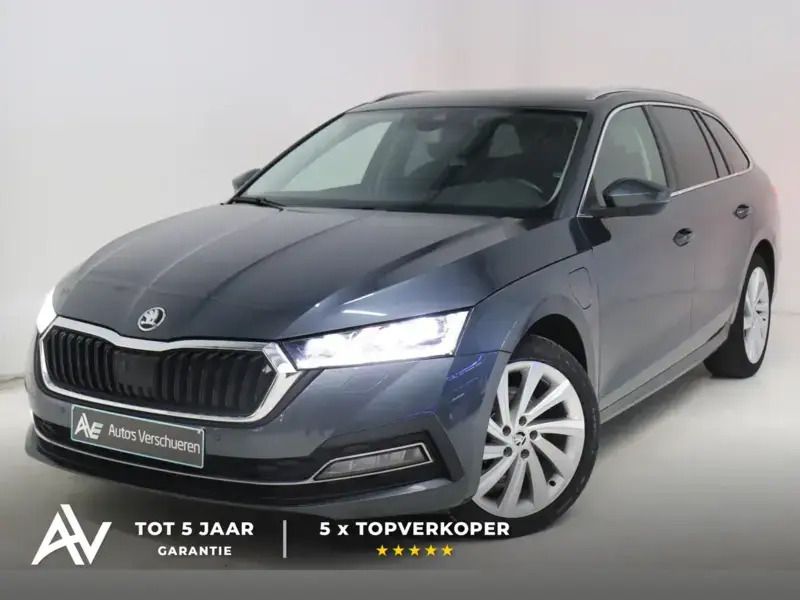 Gris Utilisé 2021 Skoda Octavia Style Break | 22 990 € (Prix juste) - Image 1/4