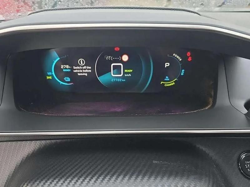 Occasion Peugeot e-2008 GT 100 kW (137 ch) 2023 Gris SUV