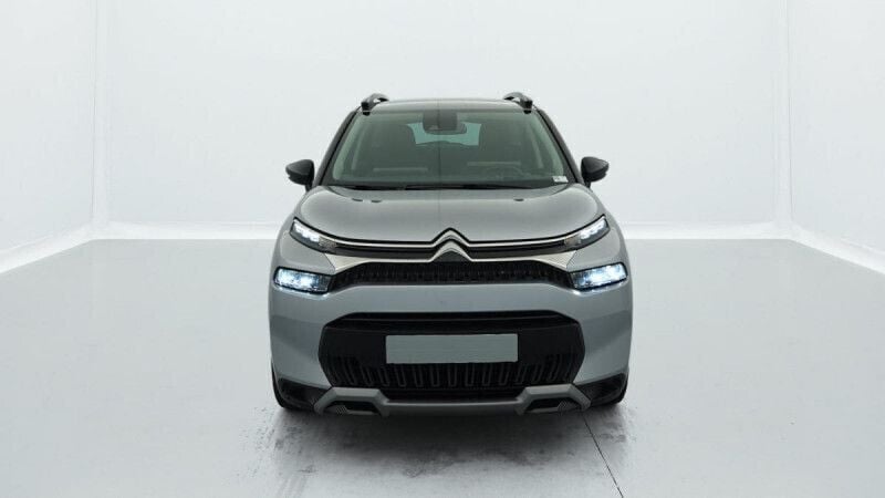 Image 2/4