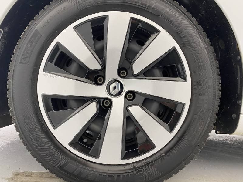 Blanc Utilisé 2023 Renault Clio V Evolution Citadine | 17 390 € (Prix juste) - Image 1/4