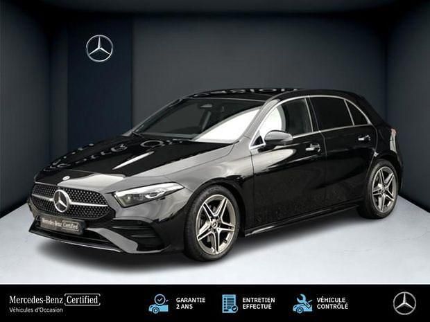 Noir Utilisé 2023 Mercedes A200 AMG line | 32 890 € (Prix juste) - Image 1/4