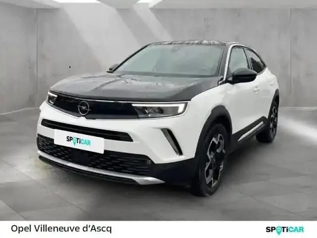 Blanc jade/toit noir perla nera métal Occasion 2021 Opel Mokka Ultimate SUV | 16 980 € (Prix juste) - Image 1/4