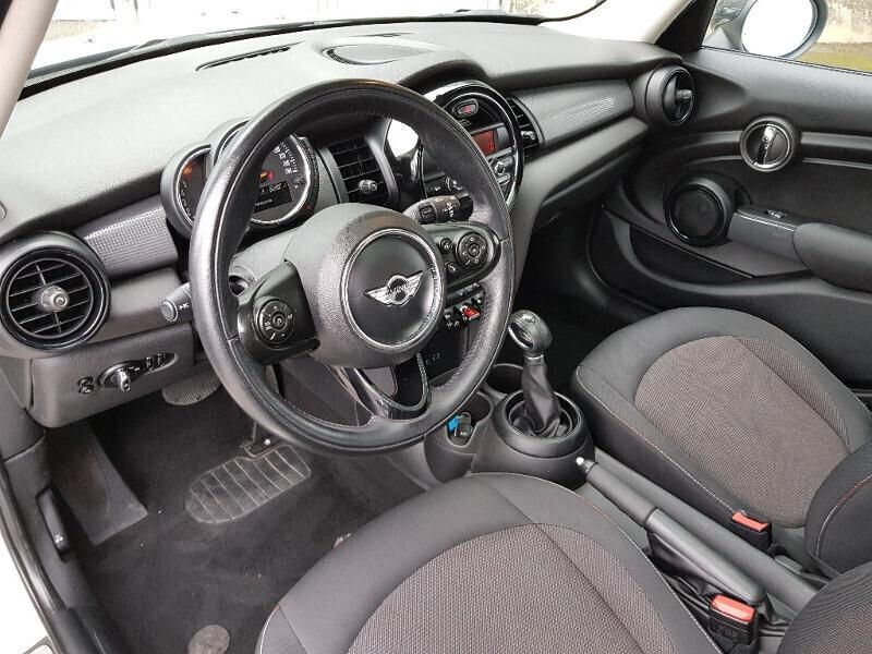 Occasion Mini Cooper D 116 ch (85 kW) 2017 Citadine