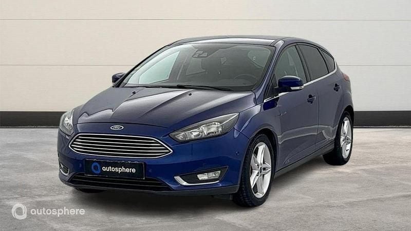 Bleu Utilisé 2015 Ford Focus Titanium Berline | 10 499 € (Prix cher) - Image 1/4