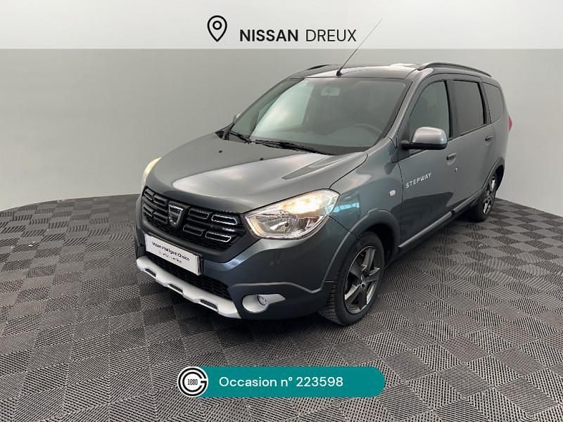 Noir Utilisé 2017 Dacia Lodgy Stepway Monospace | 10 890 € (Prix juste) - Image 1/4