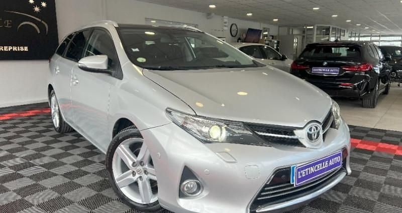Occasion Toyota Auris Touring Sports Style 124 ch (91 kW) 2014 Break