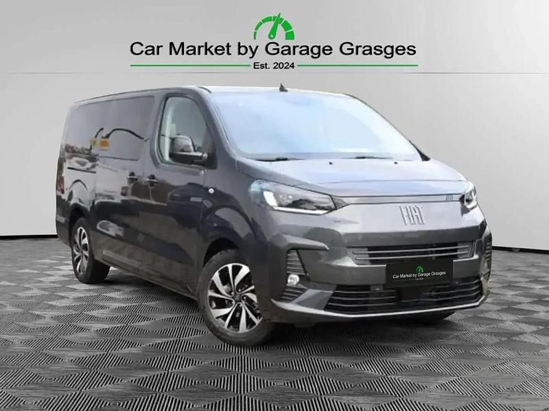 Gris Nouvelle 2025 Fiat Ulysse Monospace | 39 990 € - Image 1/4