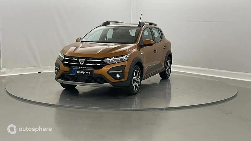 Utilisé 2021 Dacia Sandero Comfort Berline | 12 999 € (Prix juste) - Image 1/4