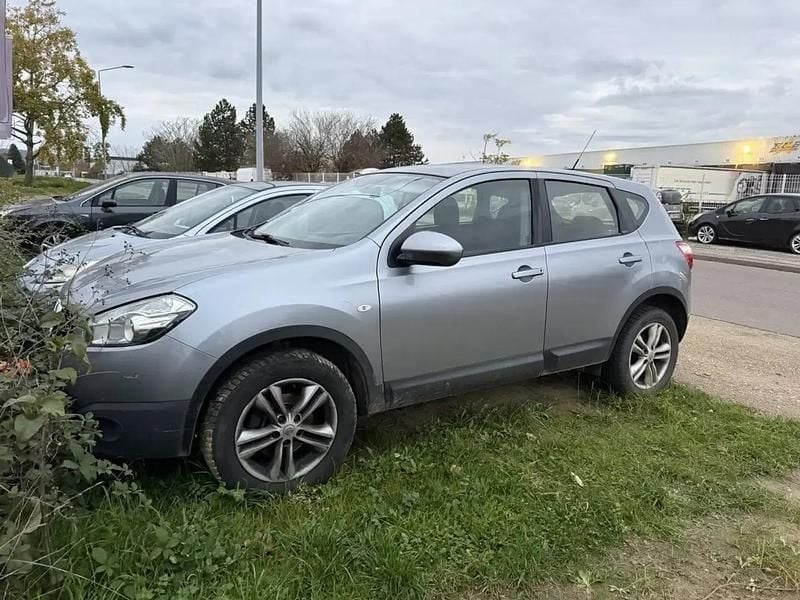 Gris Occasion 2010 Nissan Qashqai Visia SUV | 4 490 € - Image 1/4