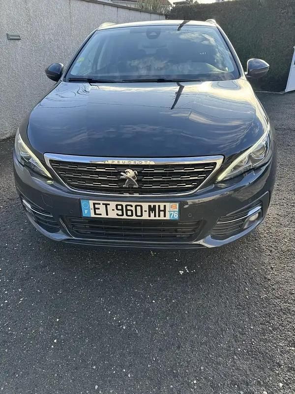 Occasion Peugeot 308 Allure 131 ch (96 kW) 2018 Berline