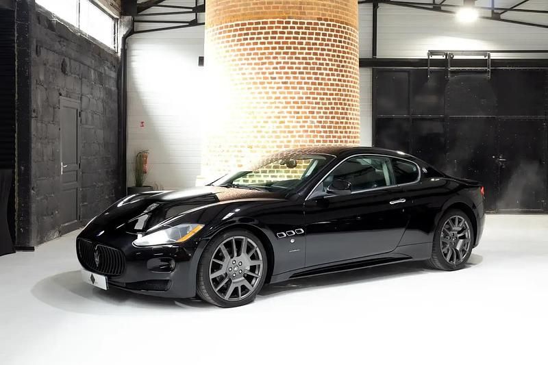 Noir Utilisé 2008 Maserati Granturismo Coupé | 35 950 € (Prix assez cher) - Image 1/4