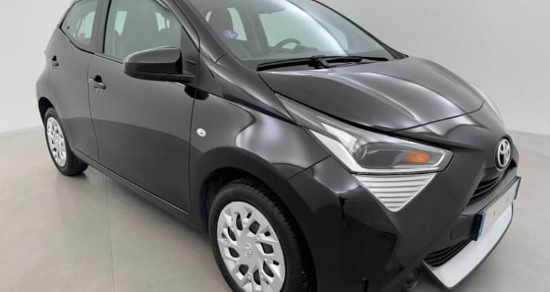 Utilisé 2021 Toyota Aygo X-play Citadine | 11 990 € (Prix juste) - Image 1/4
