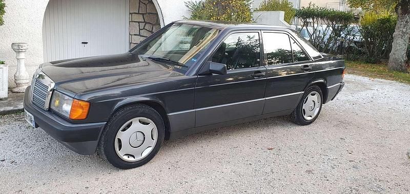 Occasion Mercedes 190 122 ch (89 kW) 1991 Noir Berline
