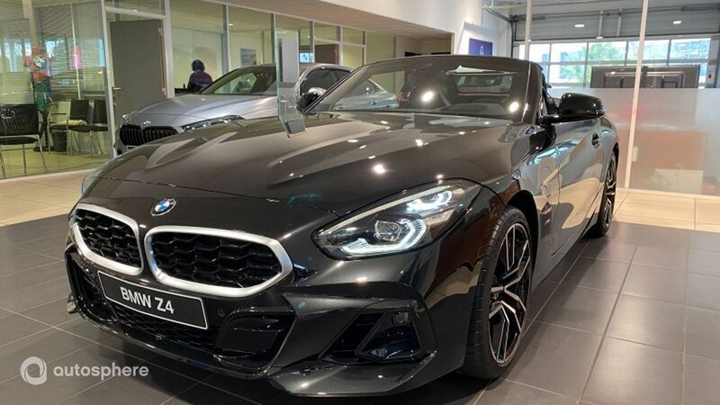 Saphirschwarz métallisé Nouvelle 2024 BMW Z4 M Sport Cabriolet | 60 702 € - Image 1/4