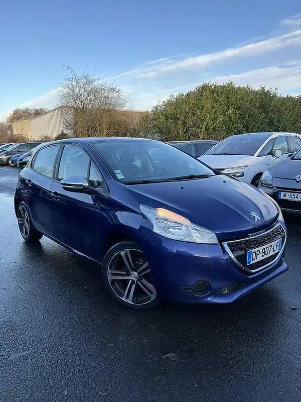 Bleu Occasion 2015 Peugeot 208 Style Citadine | 4 999 € (Prix juste) - Image 1/4