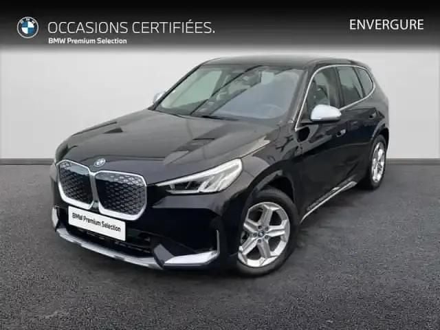 Noir Occasion 2023 BMW iX1 xLine SUV | 34 990 € (Prix juste) - Image 1/4
