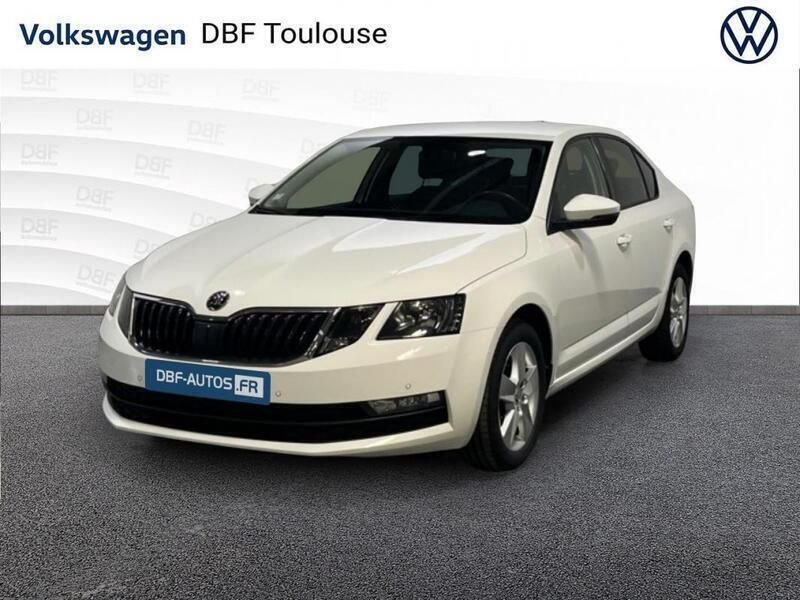 Blanc Utilisé 2019 Skoda Octavia Business Line Berline | 14 489 € (Prix assez cher) - Image 1/3