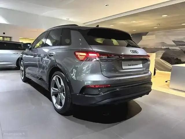 Occasion Audi Q4 e-tron S-Line 209 kW (285 ch) 2024 Gris SUV