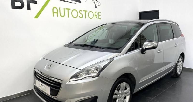 Utilisé 2016 Peugeot 5008 Allure Monospace | 9 490 € (Prix juste) - Image 1/4