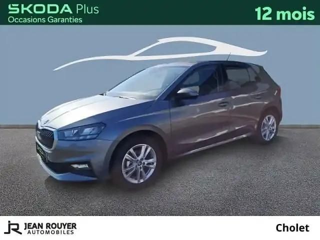 Gris Nouvelle 2025 Skoda Fabia Selection Citadine | 20 999 € (Prix juste) - Image 1/4