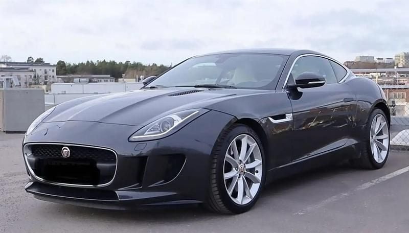 Utilisé 2017 Jaguar F-Type R-Dynamic Coupé | 39 490 € (Super prix) - Image 1/4