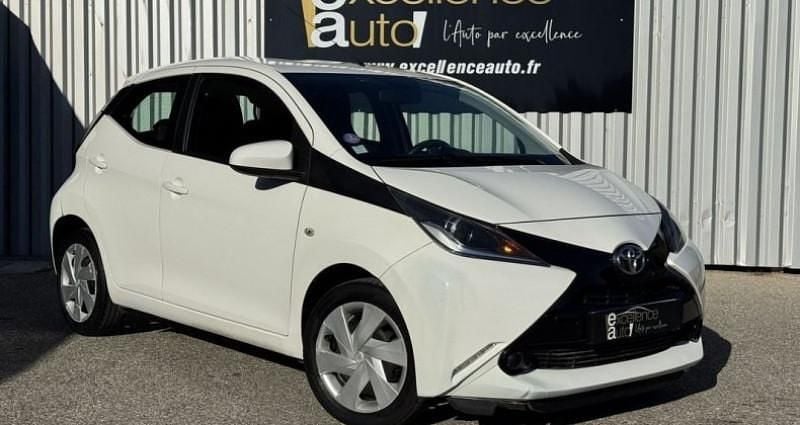 Occasion Toyota Aygo X-play 69 ch (50 kW) 2014 Blanc Citadine