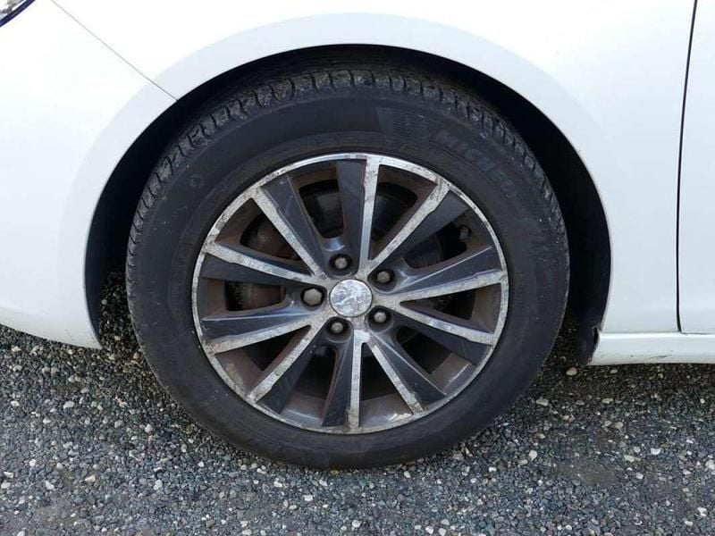 Occasion Peugeot 308 Allure 130 ch (95 kW) 2015 Blanc Break