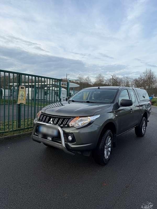 Occasion Mitsubishi L200 Inform 154 ch (113 kW) 2018 Pick-up
