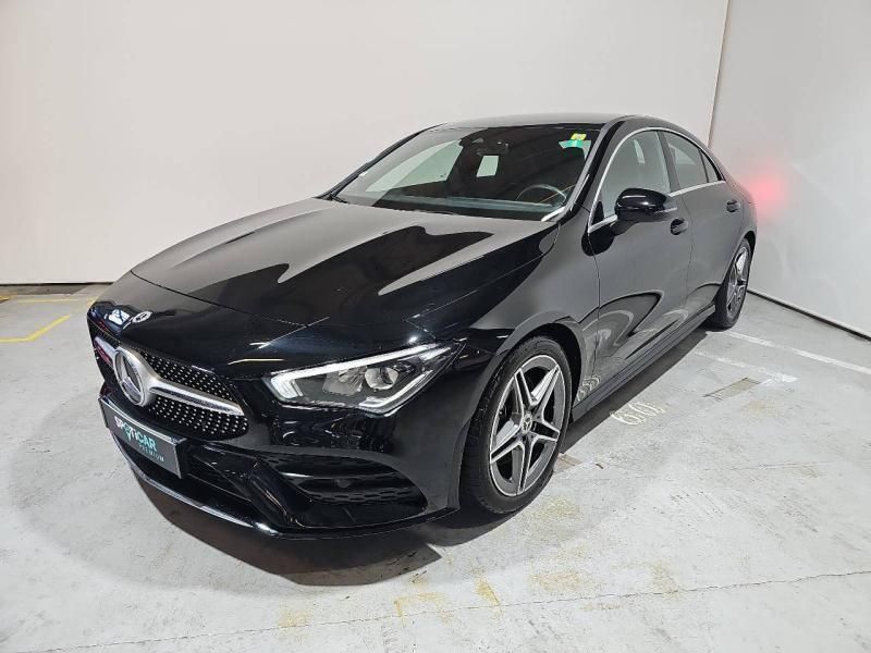 Noir Utilisé 2023 Mercedes CLA200 AMG line Berline | 33 989 € (Bon prix) - Image 1/3