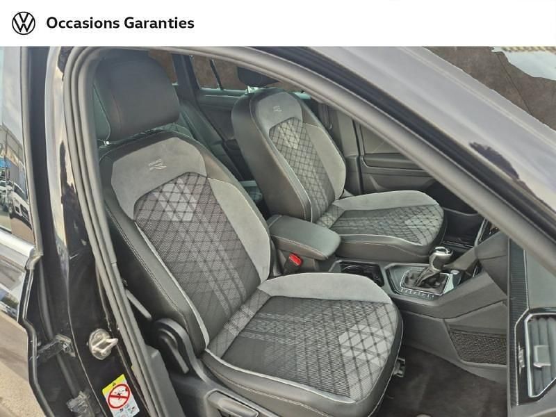 Occasion VW Tiguan R-line 150 ch (110 kW) 2023 Noir intense nacrée SUV