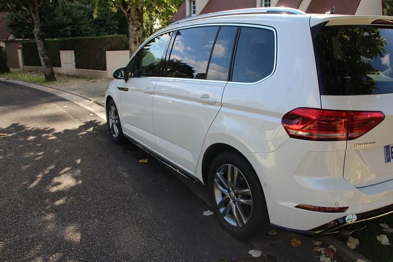 Bla Utilisé 2018 VW Touran R-line Monospace | 24 500 € (Bon prix) - Image 1/1