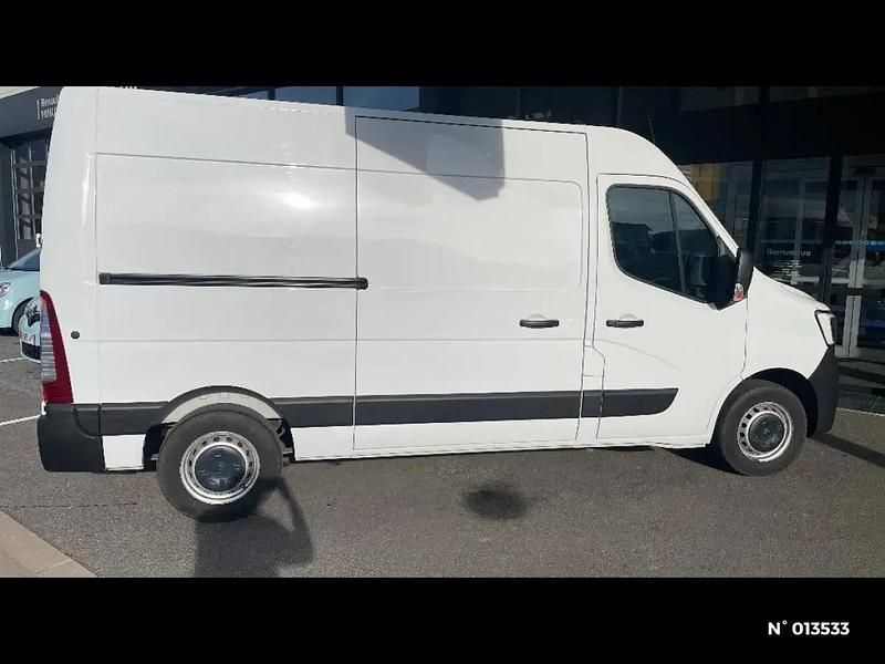 Occasion Renault Master 2023 Blanc Berline