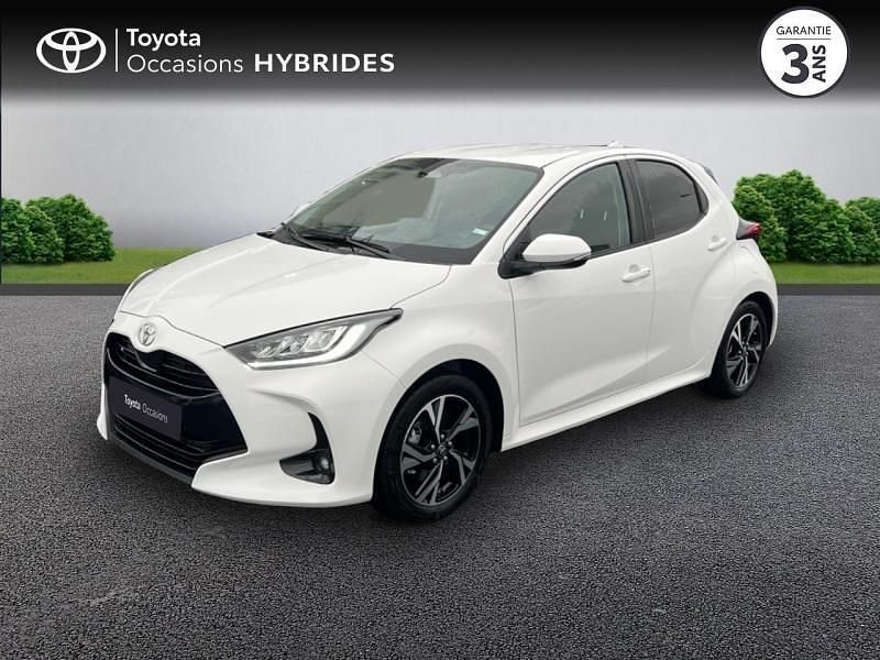 Utilisé 2024 Toyota Yaris Hybrid Design | 20 490 € (Super prix) - Image 1/4