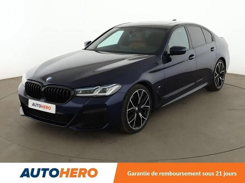 Bleu Utilisé 2022 BMW 520 M Sport Berline | 41 090 € (Prix juste) - Image 1/2
