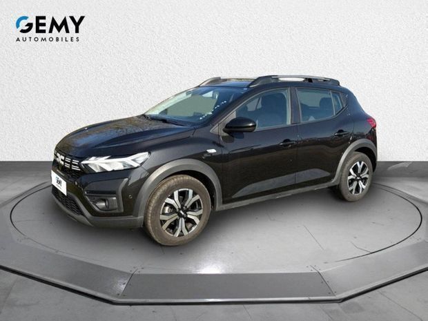 Noir Utilisé 2024 Dacia Sandero Expression Citadine | 16 990 € (Prix juste) - Image 1/4