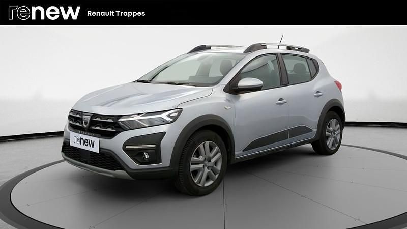Gris Utilisé 2022 Dacia Sandero Comfort Citadine | 14 390 € (Prix juste) - Image 1/4