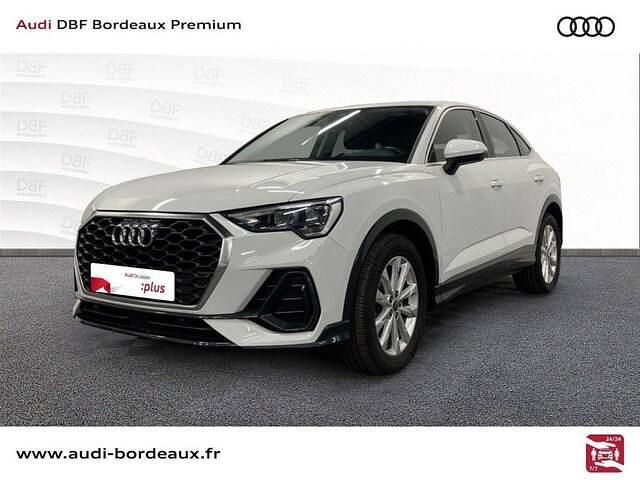 Blanc glacier métallisé Utilisé 2023 Audi Q3 Sportback Sport SUV | 29 990 € - Image 1/4