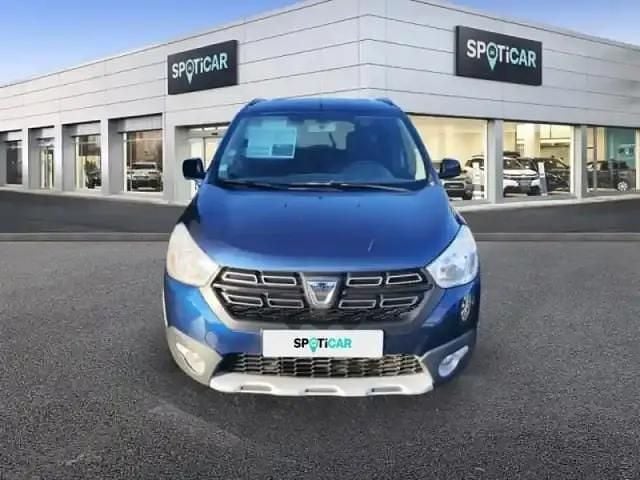 Occasion Dacia Lodgy Stepway 115 ch (84 kW) 2018 Bleu cosmos Monospace